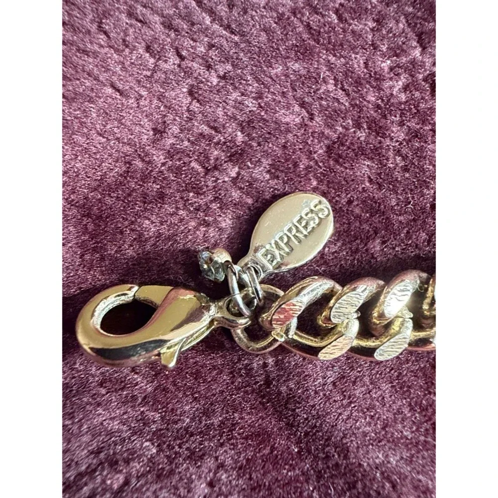 Express gold tone